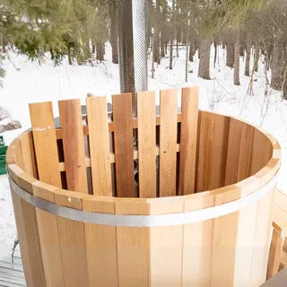 Dundalk Original Cedar Hot Tub, featuring classic cedar construction for outdoor relaxation and durability